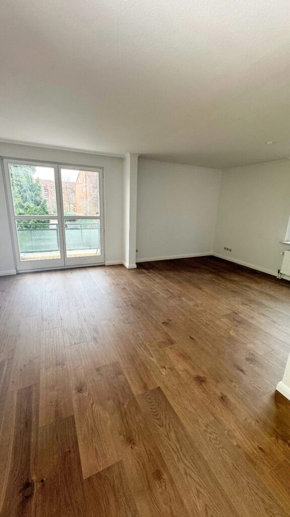 Wände streichen Hamburg – hochwertige Wandfarbe Klasse 1 RAUMWERQ Innenausbau